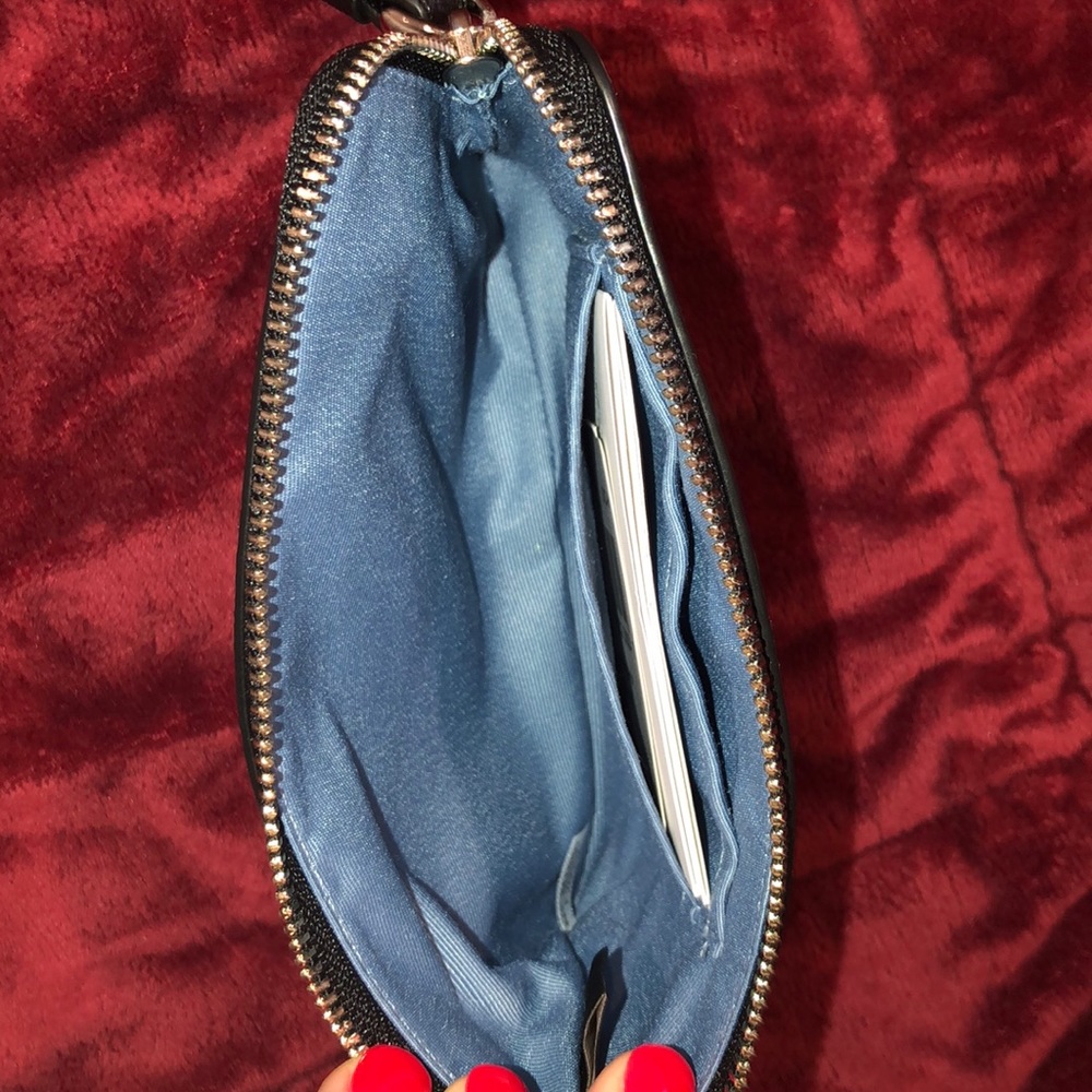 🔥Coach wristlets. Authentic! - Picture 4 of 5